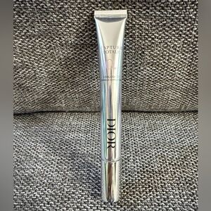 Dior Capture Totale Hyalushot 15 ml New